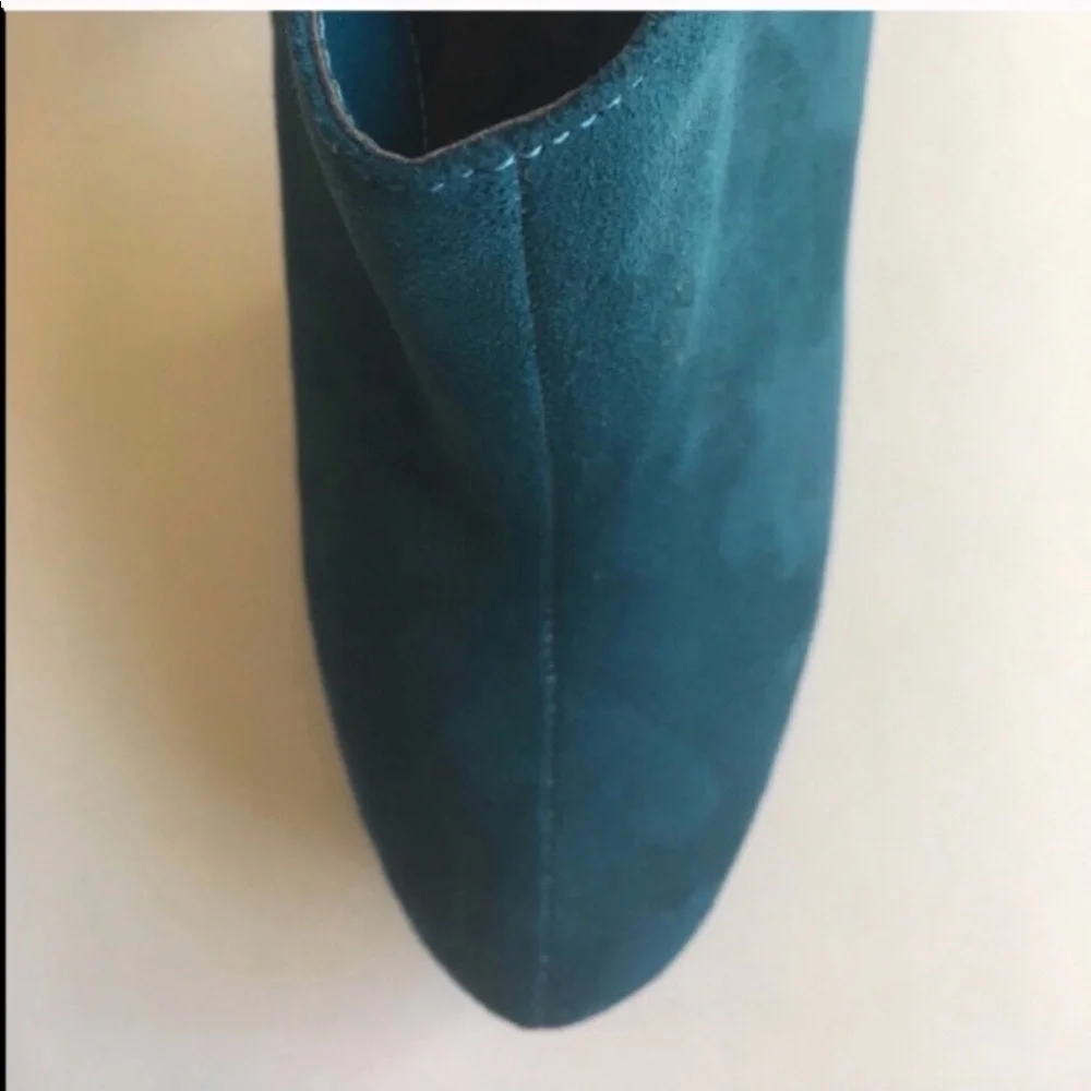 🆕 Impo Teal Booties